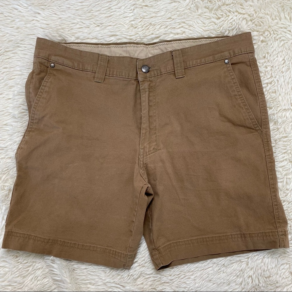 Columbia Men’s sz 34 Heavy Cotton Cargo Shorts